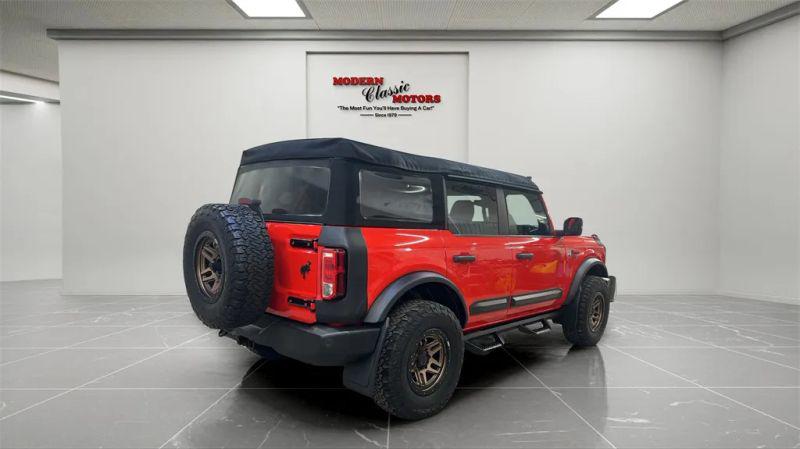 2022 Ford Bronco Base