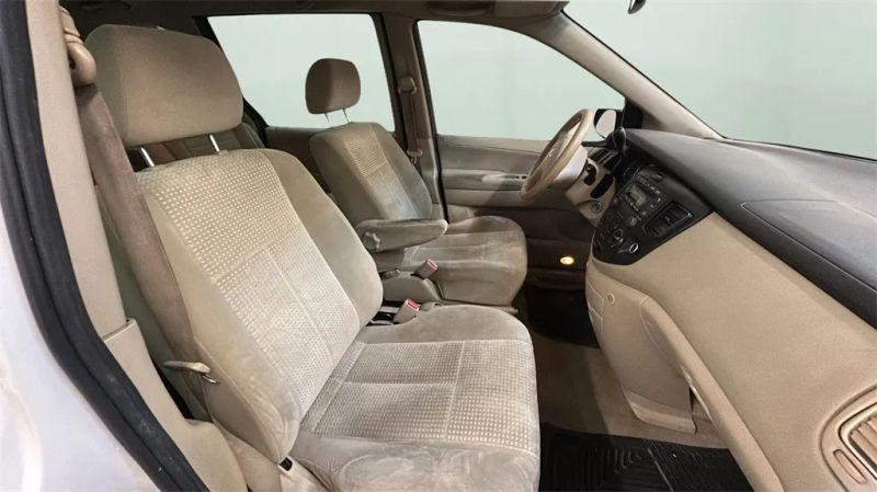 2006 Mazda MPV LX