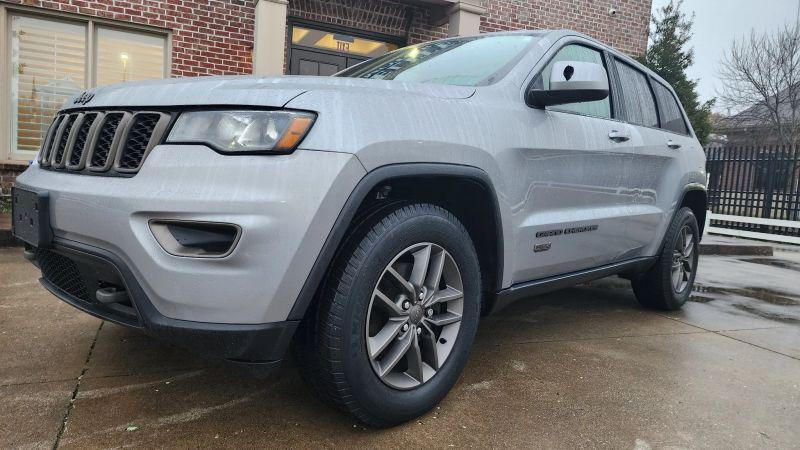 2016 Jeep Grand Cherokee 75th Anniversary