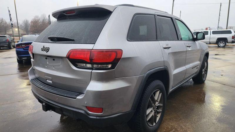 2016 Jeep Grand Cherokee 75th Anniversary