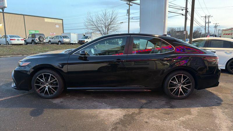 2023 Toyota Camry SE AWD