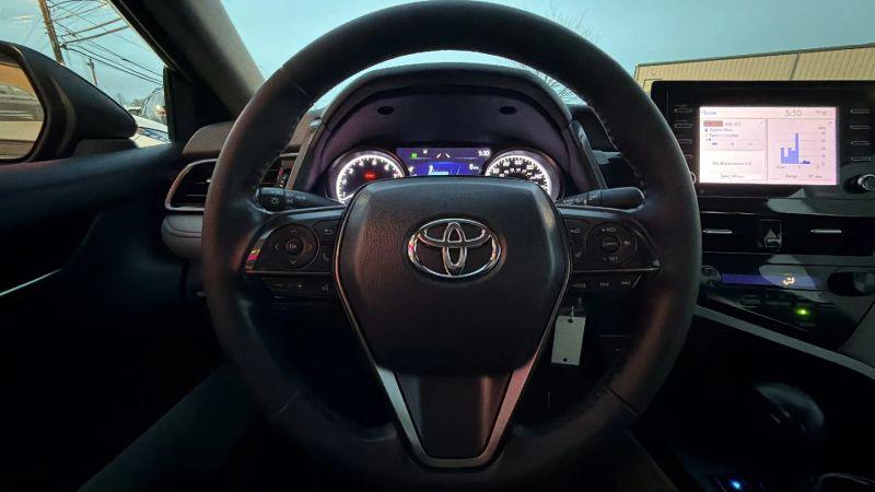 2023 Toyota Camry SE AWD