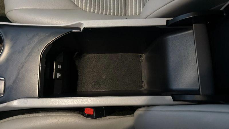 2023 Toyota Camry SE AWD