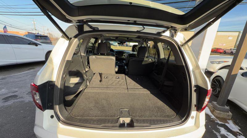 2022 Honda Pilot AWD Elite