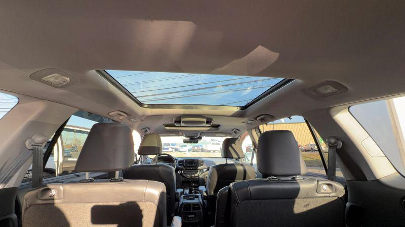 2022 Honda Pilot AWD Elite