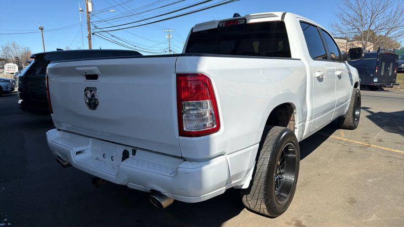 2022 Ram 1500 Big Horn Crew Cab 4x2 5'7" Box