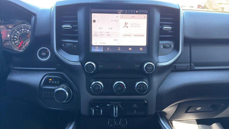 2022 Ram 1500 Big Horn Crew Cab 4x2 5'7" Box