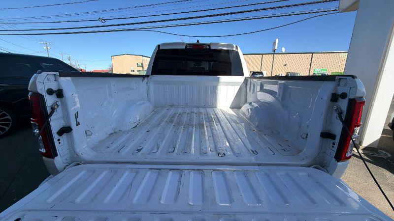 2022 Ram 1500 Big Horn Crew Cab 4x2 5'7" Box