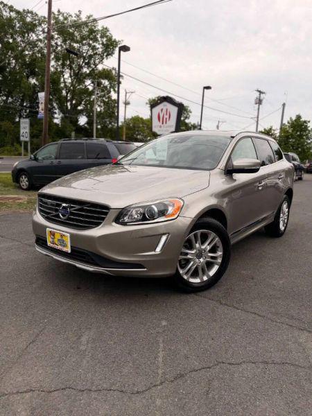 2016 Volvo XC60 T5 Drive-E Platinum