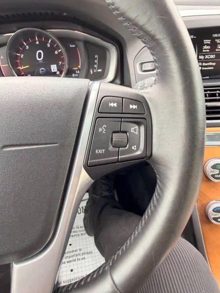 2016 Volvo XC60 T5 Drive-E Platinum