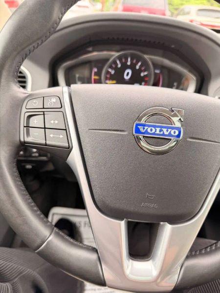 2016 Volvo XC60 T5 Drive-E Platinum