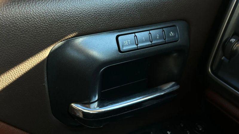 2015 Chevrolet Silverado 2500HD High Country