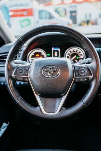 2023 Toyota Camry LE Hybrid
