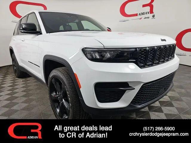 2024 Jeep Grand Cherokee Altitude X 4x4 for sale in Adrian, MI
