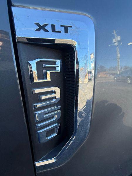 2022 Ford F-350 XLT