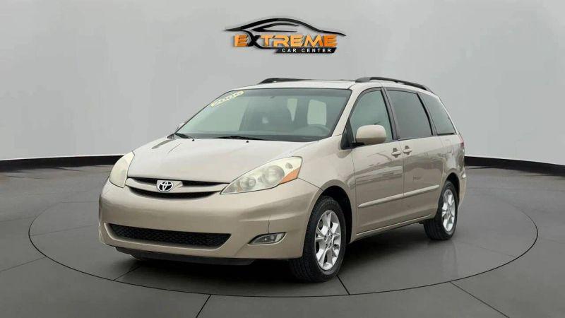 2006 Toyota Sienna XLE Limited for sale in Detroit, MI