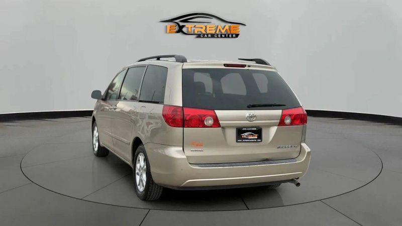 2006 Toyota Sienna XLE Limited