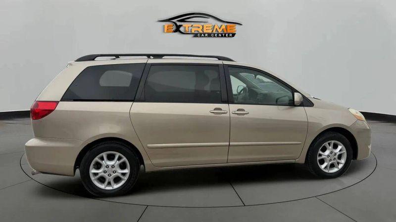 2006 Toyota Sienna XLE Limited