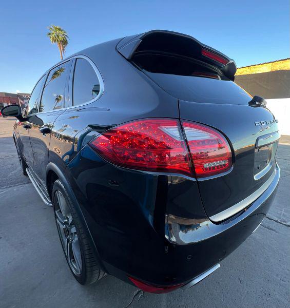 2011 Porsche Cayenne S