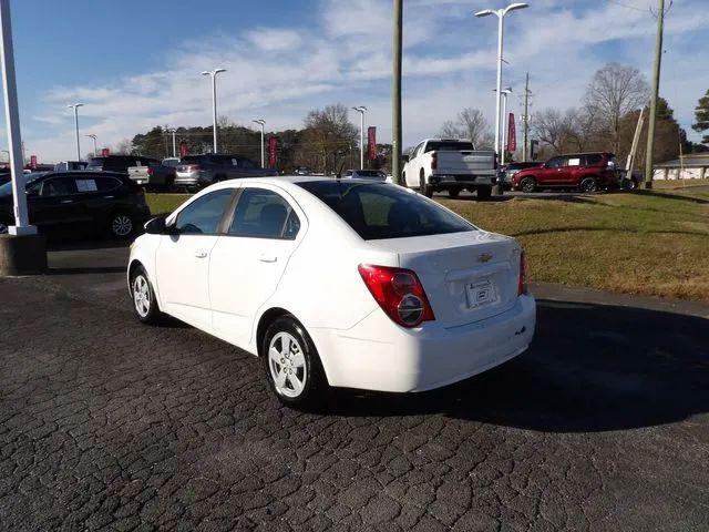 2013 Chevrolet Sonic LS Auto