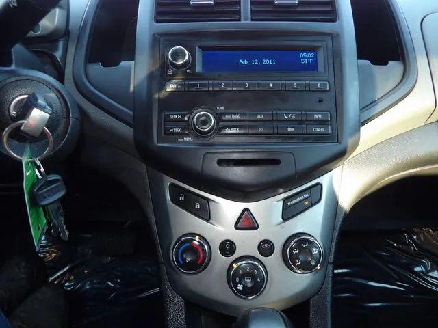 2013 Chevrolet Sonic LS Auto