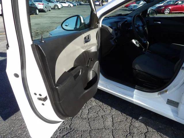 2013 Chevrolet Sonic LS Auto