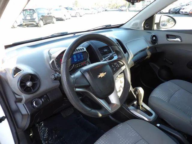 2013 Chevrolet Sonic LS Auto