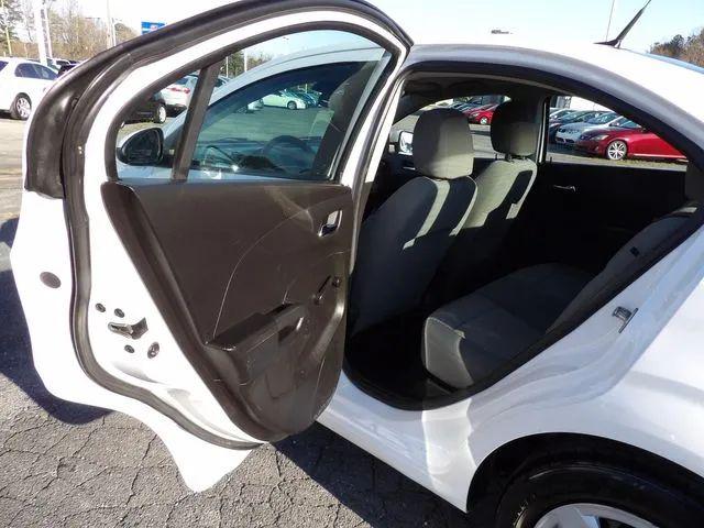 2013 Chevrolet Sonic LS Auto