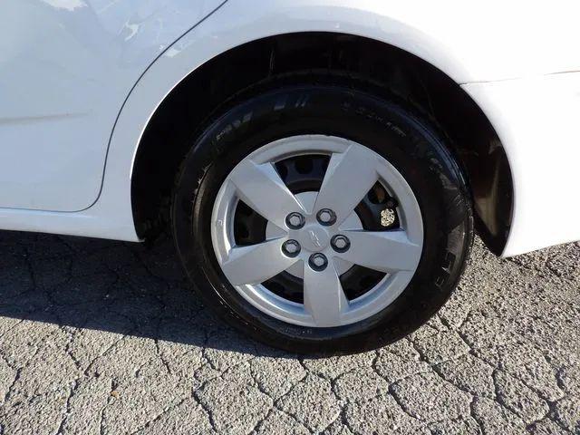 2013 Chevrolet Sonic LS Auto