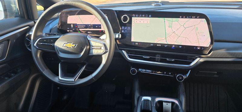 2025 Chevrolet Equinox LT 1