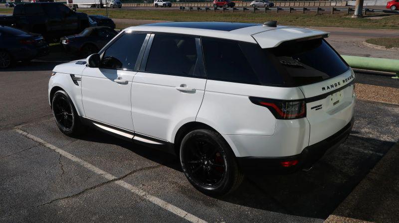 2017 Land Rover Range Rover Sport 3.0L V6 Supercharged SE
