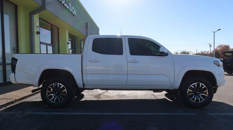 2023 Toyota Tacoma SR V6