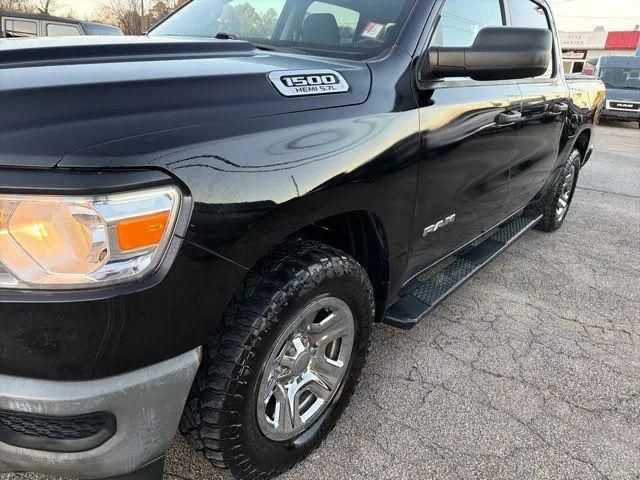 2019 Ram 1500 Tradesman Crew Cab 4x4 5'7" Box