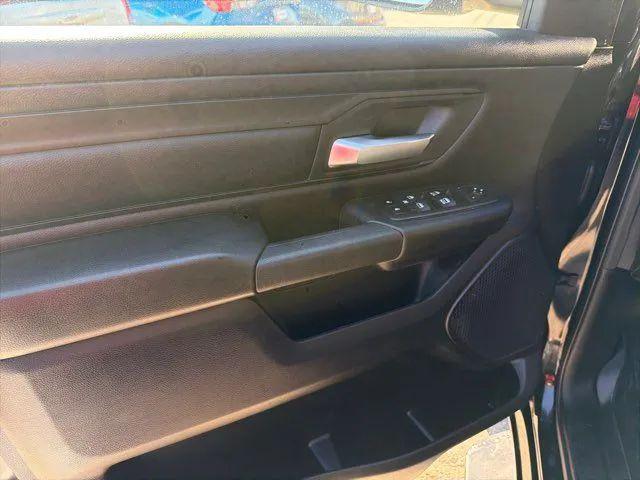 2019 Ram 1500 Tradesman Crew Cab 4x4 5'7" Box