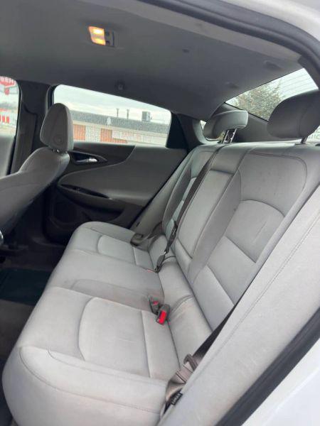 2022 Chevrolet Malibu FWD LT
