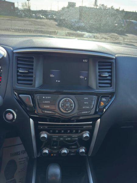 2020 Nissan Pathfinder SV 4WD