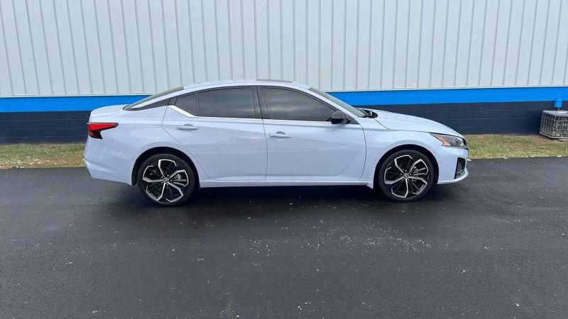 2024 Nissan Altima SR Intelligent AWD