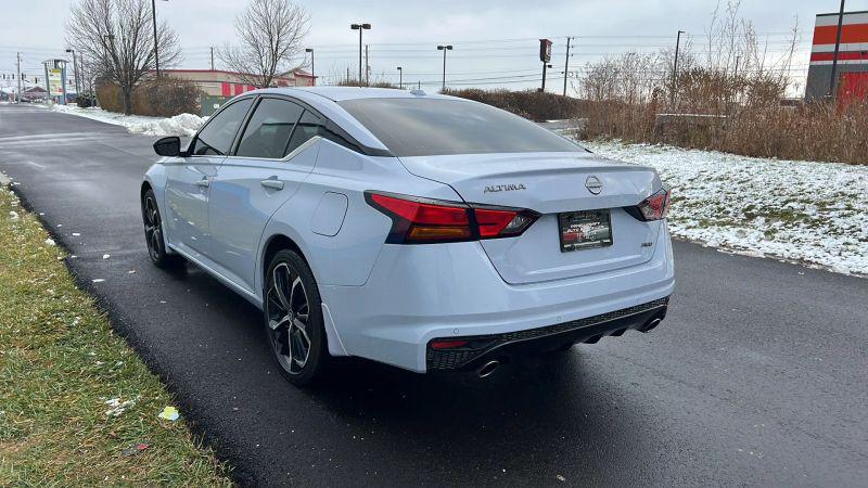 2024 Nissan Altima SR Intelligent AWD