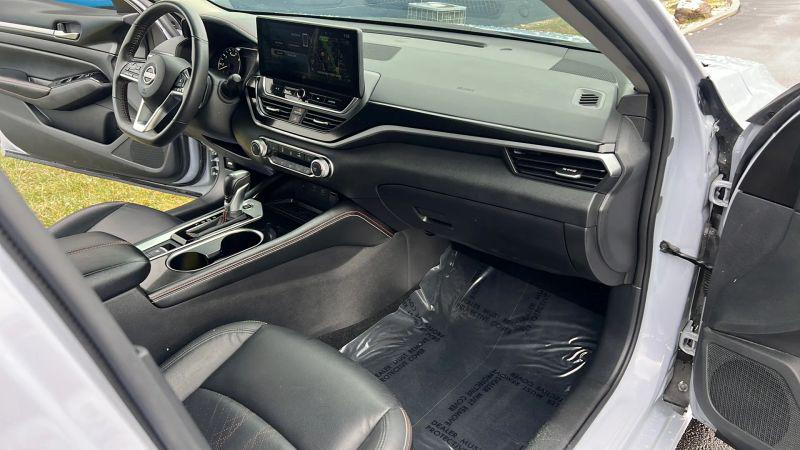 2024 Nissan Altima SR Intelligent AWD