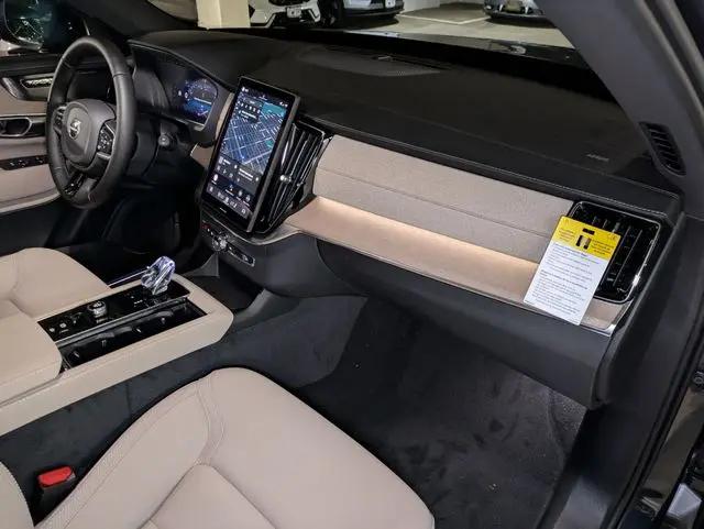 2026 Volvo XC90 Plug-In Hybrid Plus, T8 AWD, Electric/Gasoline, Bright, 7 Seats