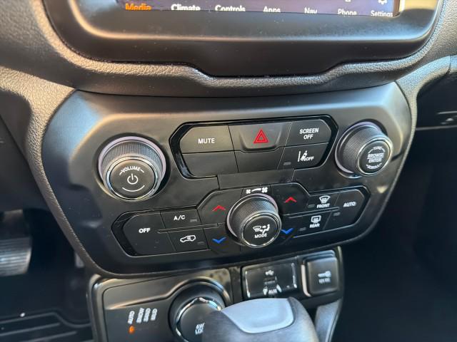 2022 Jeep Renegade Altitude 4x4