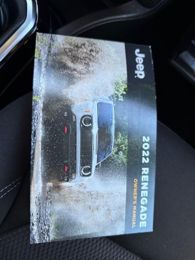 2022 Jeep Renegade Altitude 4x4
