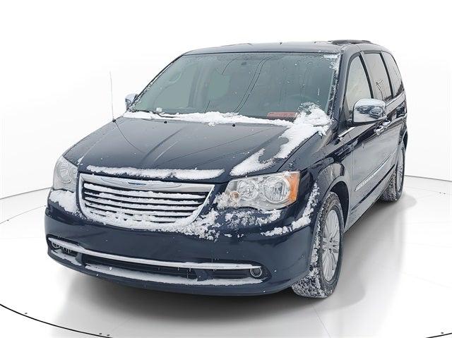 2015 Chrysler Town and Country Touring-L