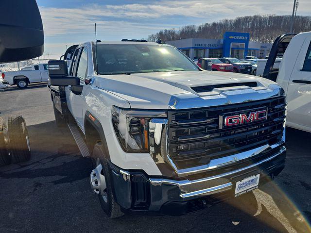 2026 GMC Sierra 3500HD Double Cab, Long Bed, Pro Dual Rear Wheel, 4WD