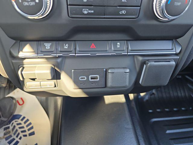 2026 GMC Sierra 3500HD Double Cab, Long Bed, Pro Dual Rear Wheel, 4WD