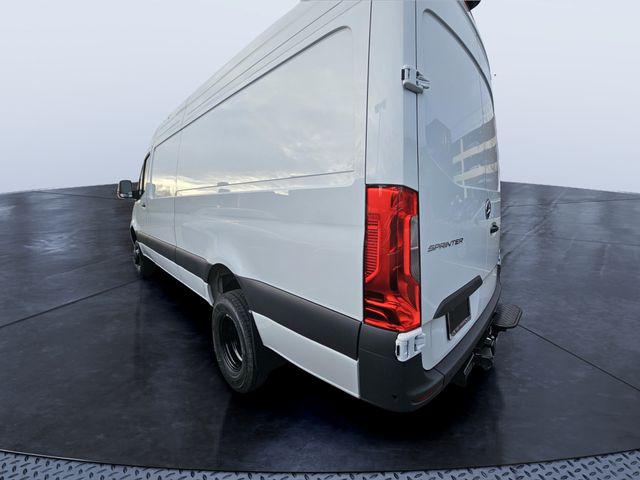 2026 Mercedes-Benz Sprinter 3500XD Cargo 170 WB