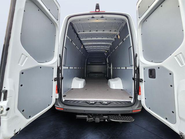 2026 Mercedes-Benz Sprinter 3500XD Cargo 170 WB