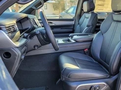 2026 Jeep Grand Wagoneer Limited Altitude 4x4