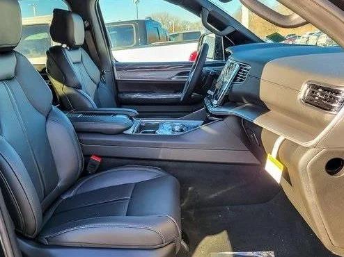 2026 Jeep Grand Wagoneer Limited Altitude 4x4