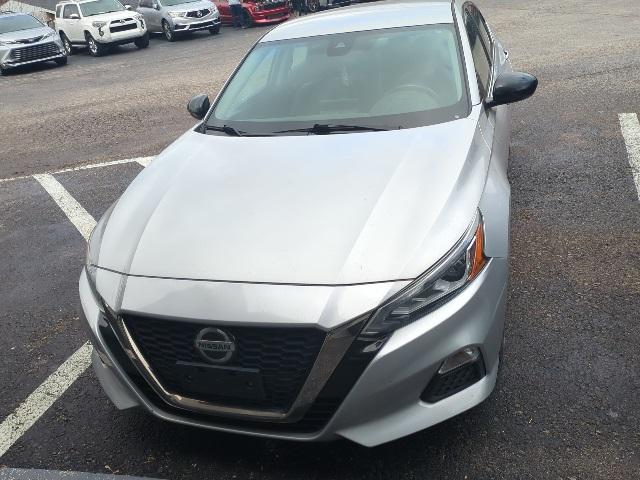 2022 Nissan Altima SR FWD